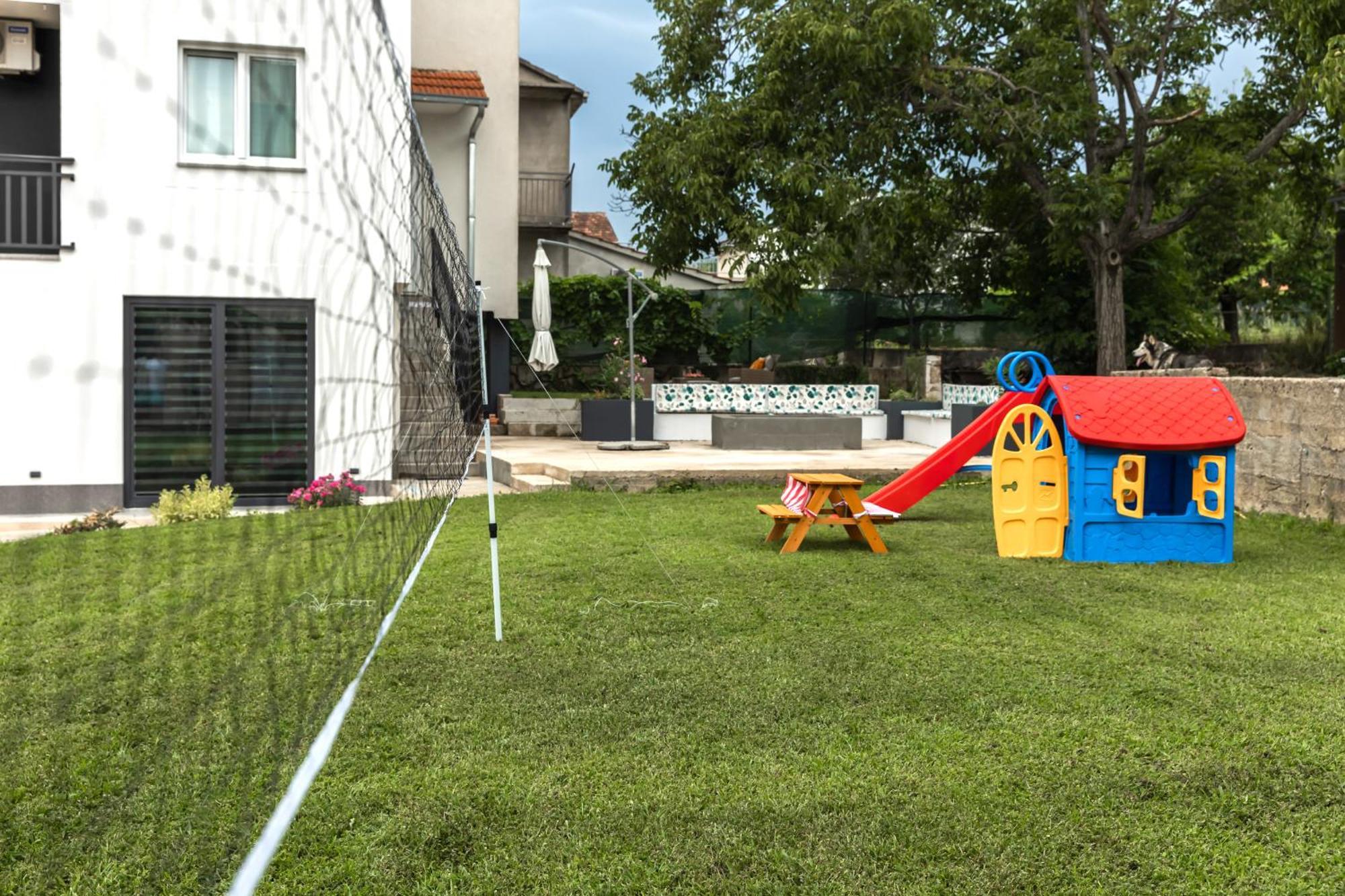 Deluxe Apartment Roma Имотски Экстерьер фото