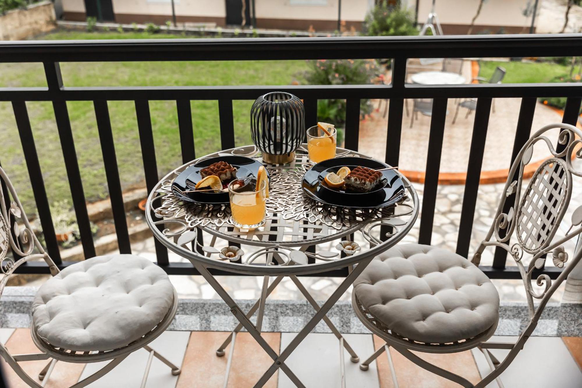 Deluxe Apartment Roma Имотски Экстерьер фото