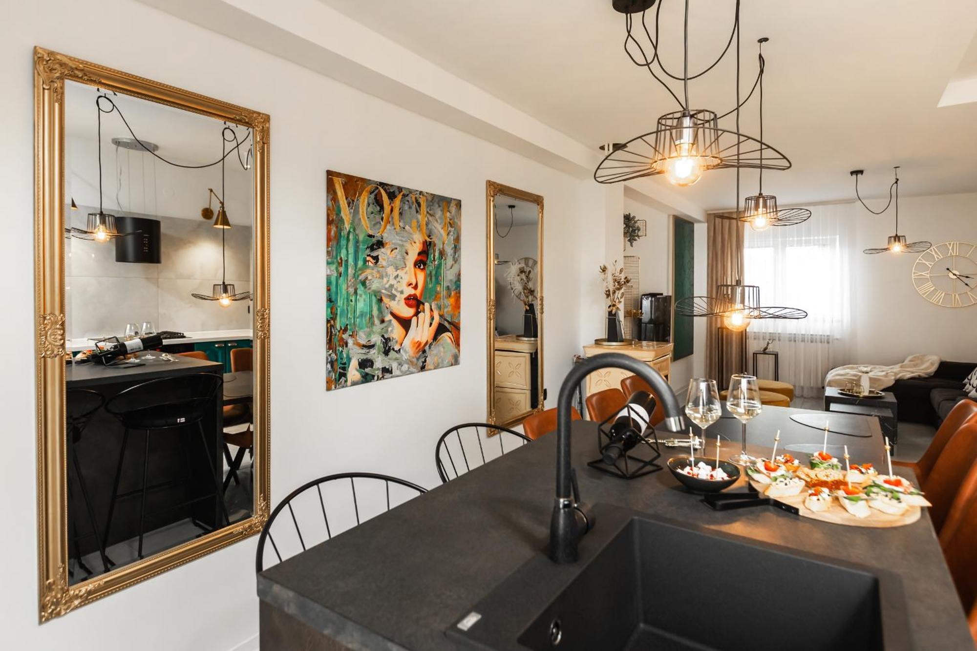 Deluxe Apartment Roma Имотски Экстерьер фото