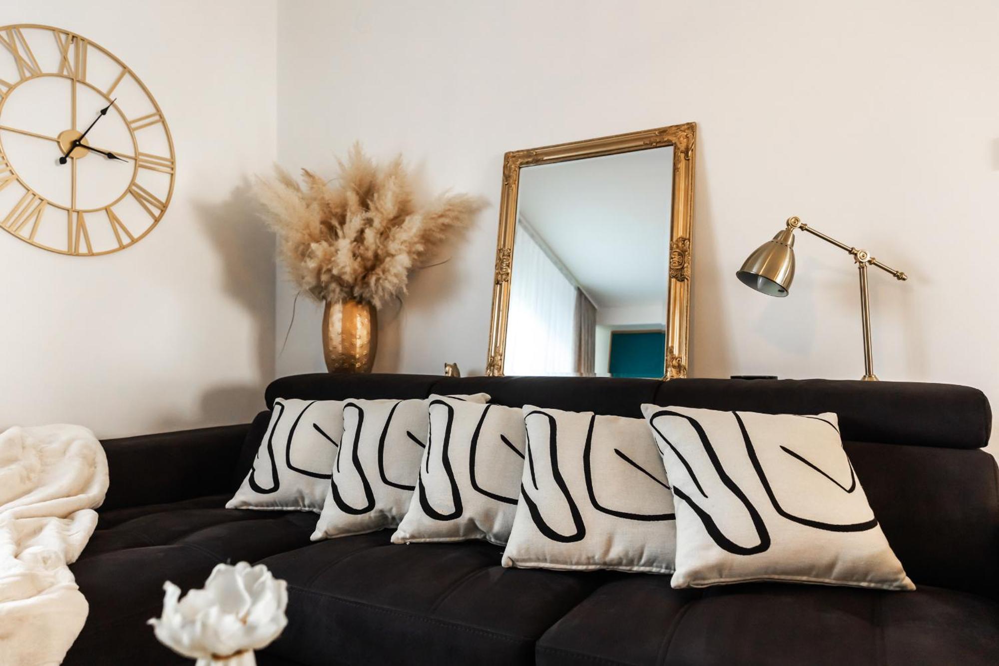 Deluxe Apartment Roma Имотски Экстерьер фото