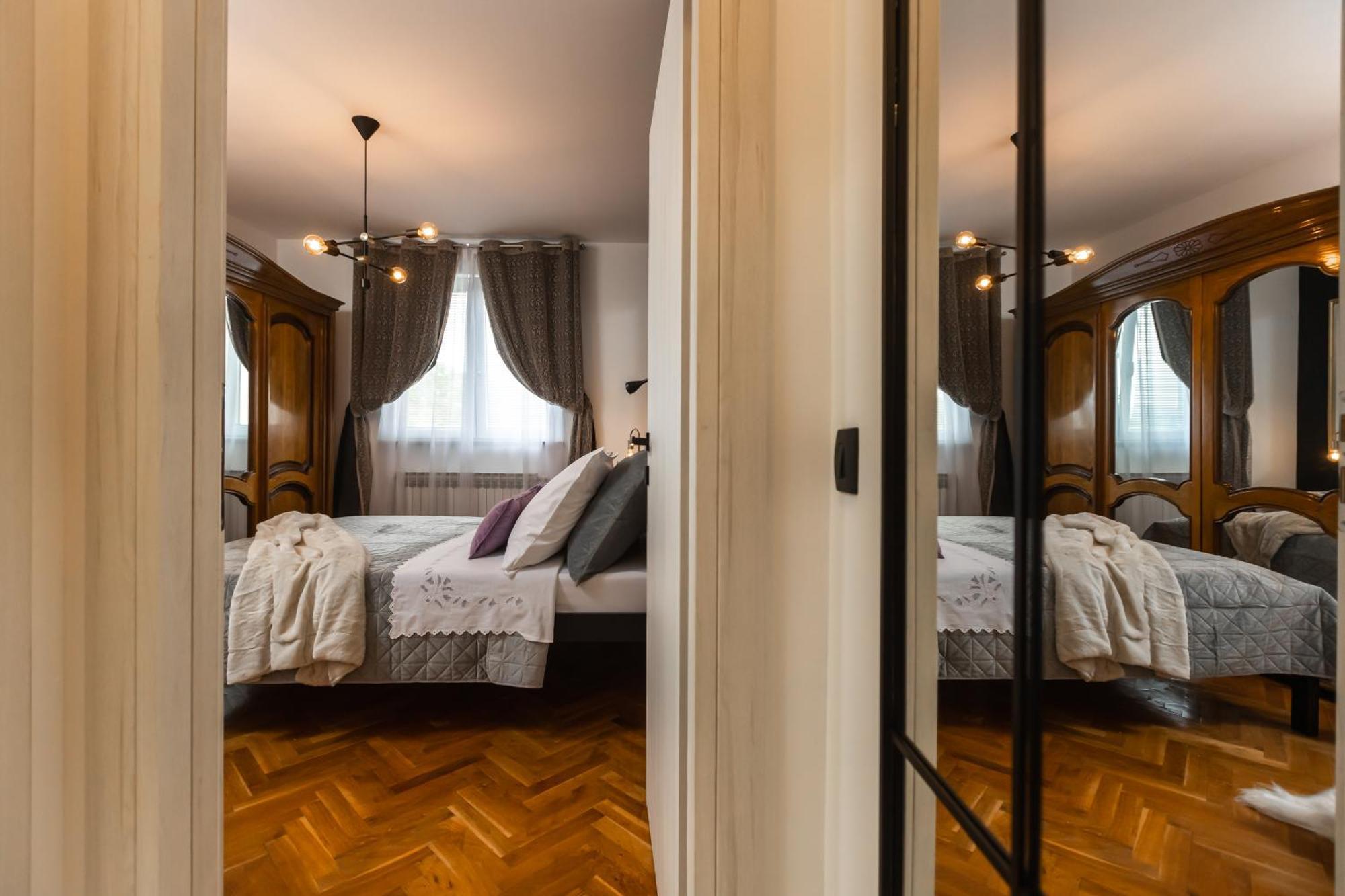 Deluxe Apartment Roma Имотски Экстерьер фото